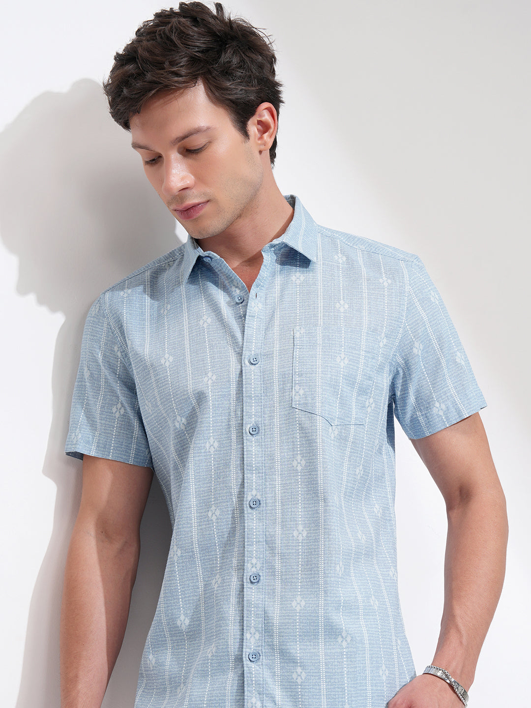 Men's Blue Casual Striped Half Sleeves Shirt