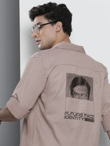 Men Slim Fit Placement Print Full Sleeves Cutaway Collar Double Flap Pocket Casual Over Shirt