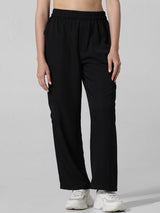Women's Black Woven Casual Solid Regular Fit Pant