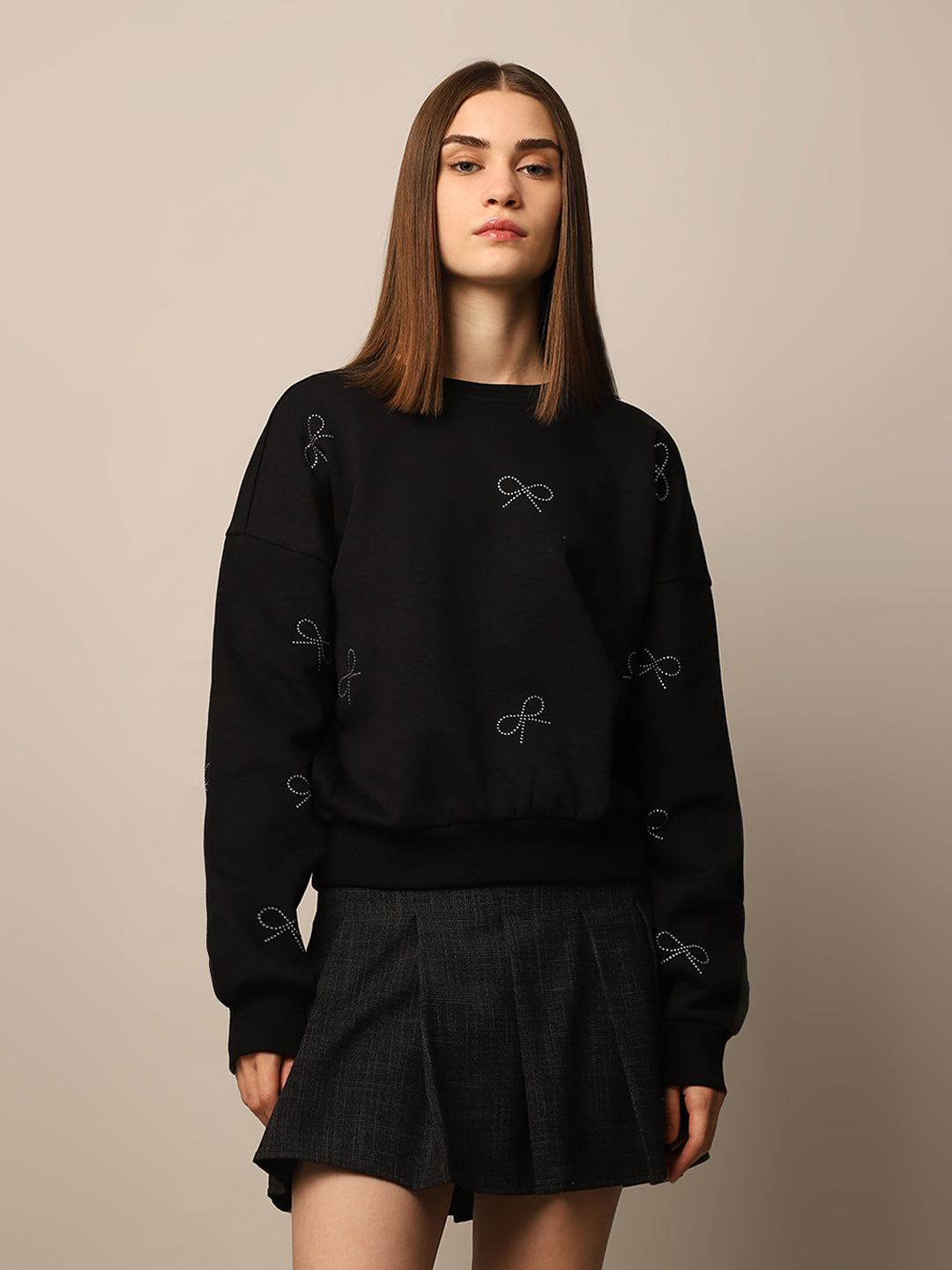 Women's Black Solid Casual Bow Emblished Sweatshirt