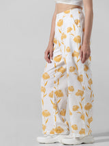 Women's White Woven Casual Printed Regular Fit Pant