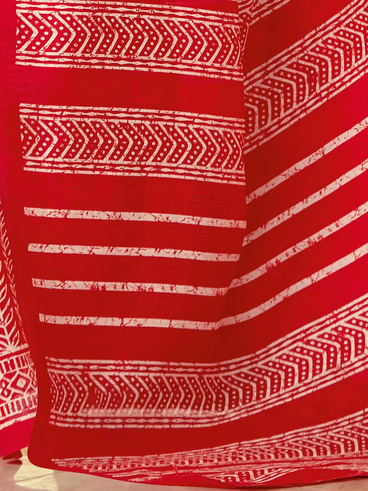 Women's Bhagalpuri Silk Red Printed Designer Saree with Blouse Piece