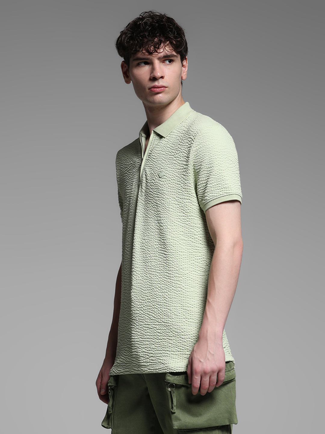Men's Green Casual Slim Fit Solid Half Sleeves Polo Tshirt