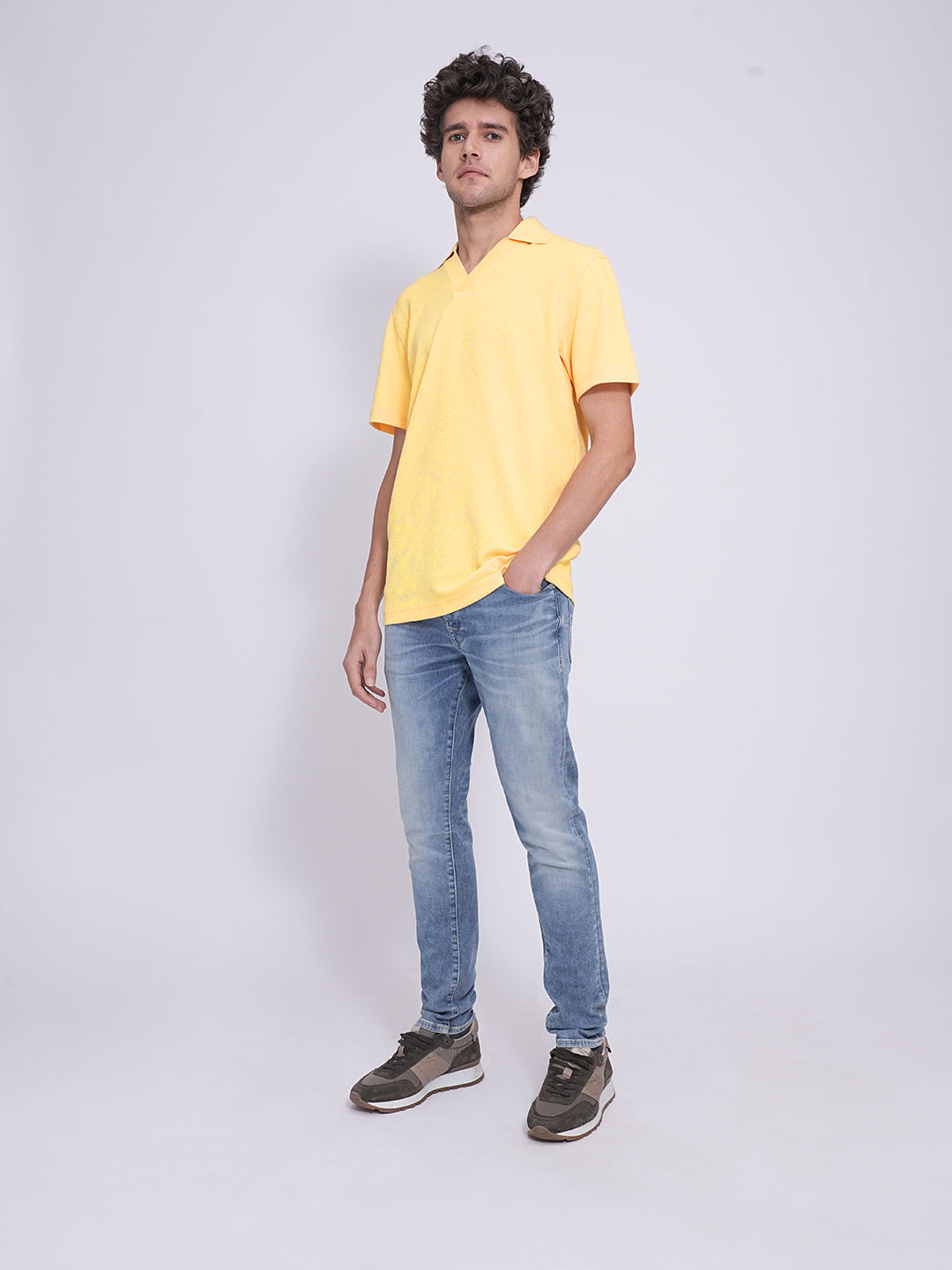 Men's Yellow Casual Regular Fit Solid Short sleeves Polo Tshirt