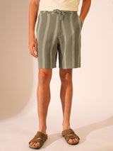 Men's Green Casual Regular Fit Striped Shorts