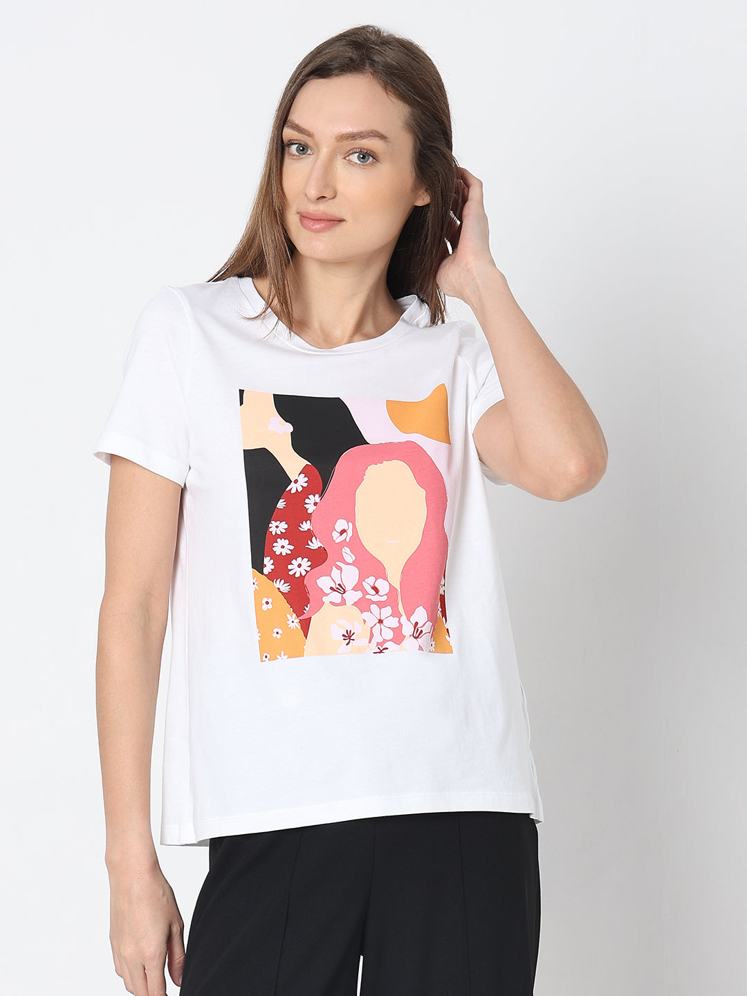 Women's White Graphic Print T-Shirt