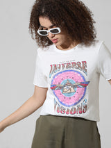 Women's White Knitted Casual Printed Regular Fit Half Sleeves Tshirt