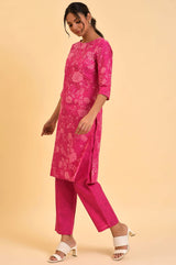 Women's Pink Floral Printed Straight Cotton Kurta and Pants