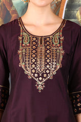 Women's Solid Embroidered Viscose Straight Kurta