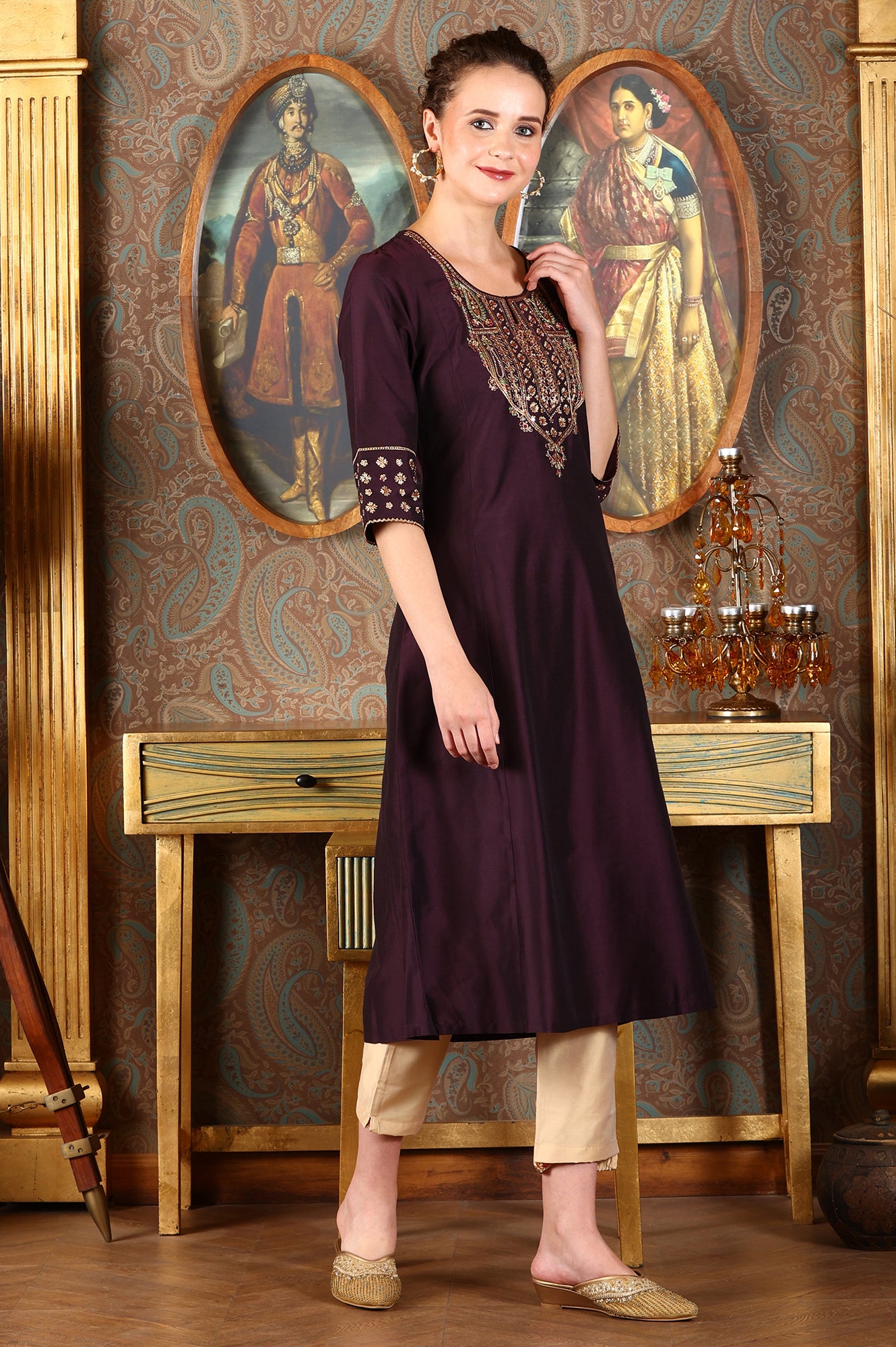 Women's Solid Embroidered Viscose Straight Kurta