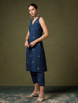 Women's Navy Casual Regular Fit Printed Kurta Set