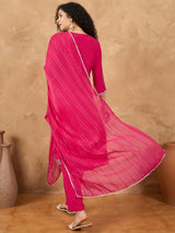 Women's Pink Kurta Adorned With Trousers And Paired With Dupatta