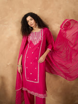 Women's Pink Kurta Adorned With Trousers And Paired With Dupatta