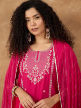 Women's Pink Kurta Adorned With Trousers And Paired With Dupatta