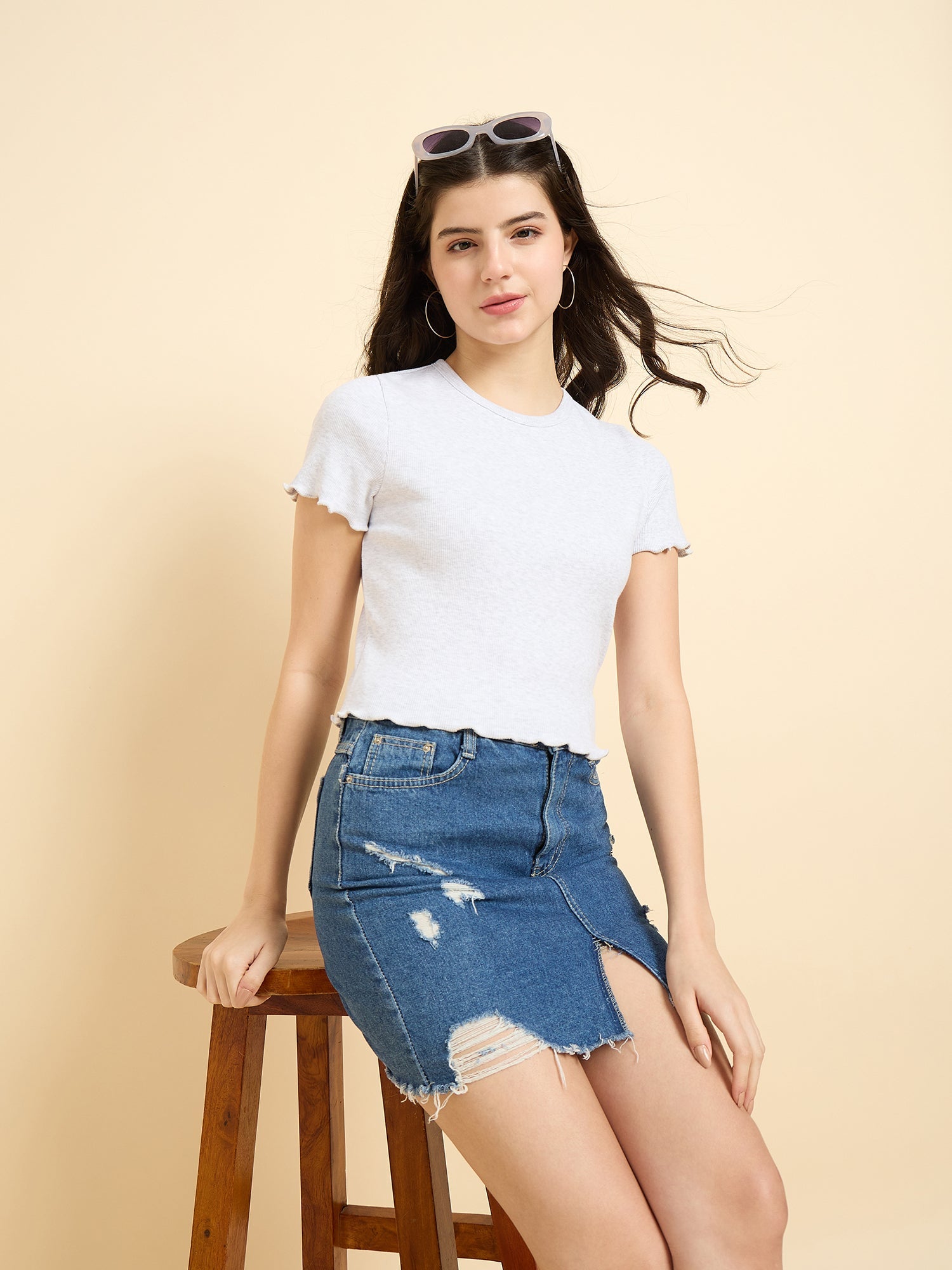 Women's Grey Casual Slim Fit Solid Top