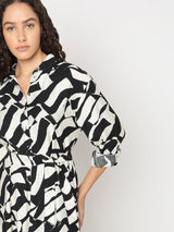 Women's Black Abstract Print Shirt Dress