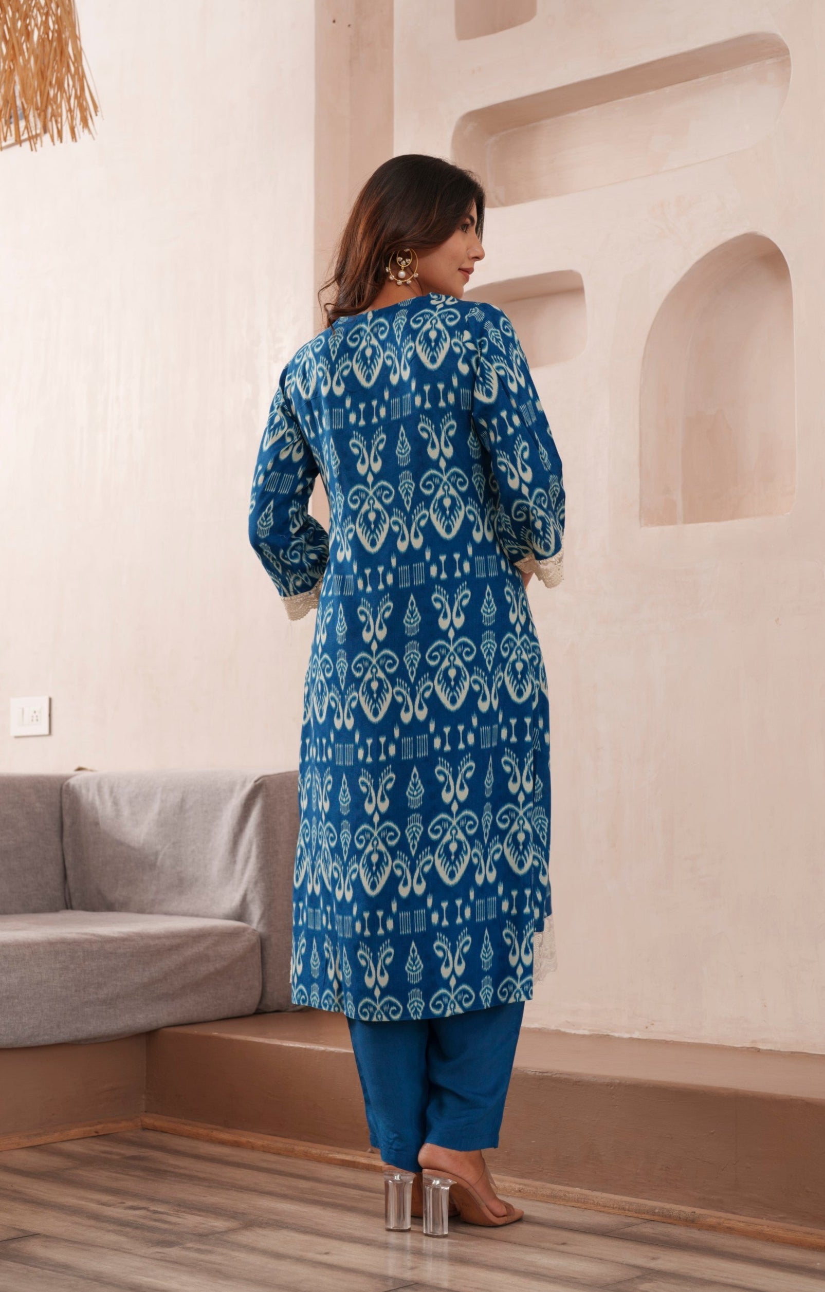 Women's Blue Fusion Regular Fit Printed Three Quarter Sleeves Kurtas Sets