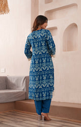 Women's Blue Fusion Regular Fit Printed Three Quarter Sleeves Kurtas Sets