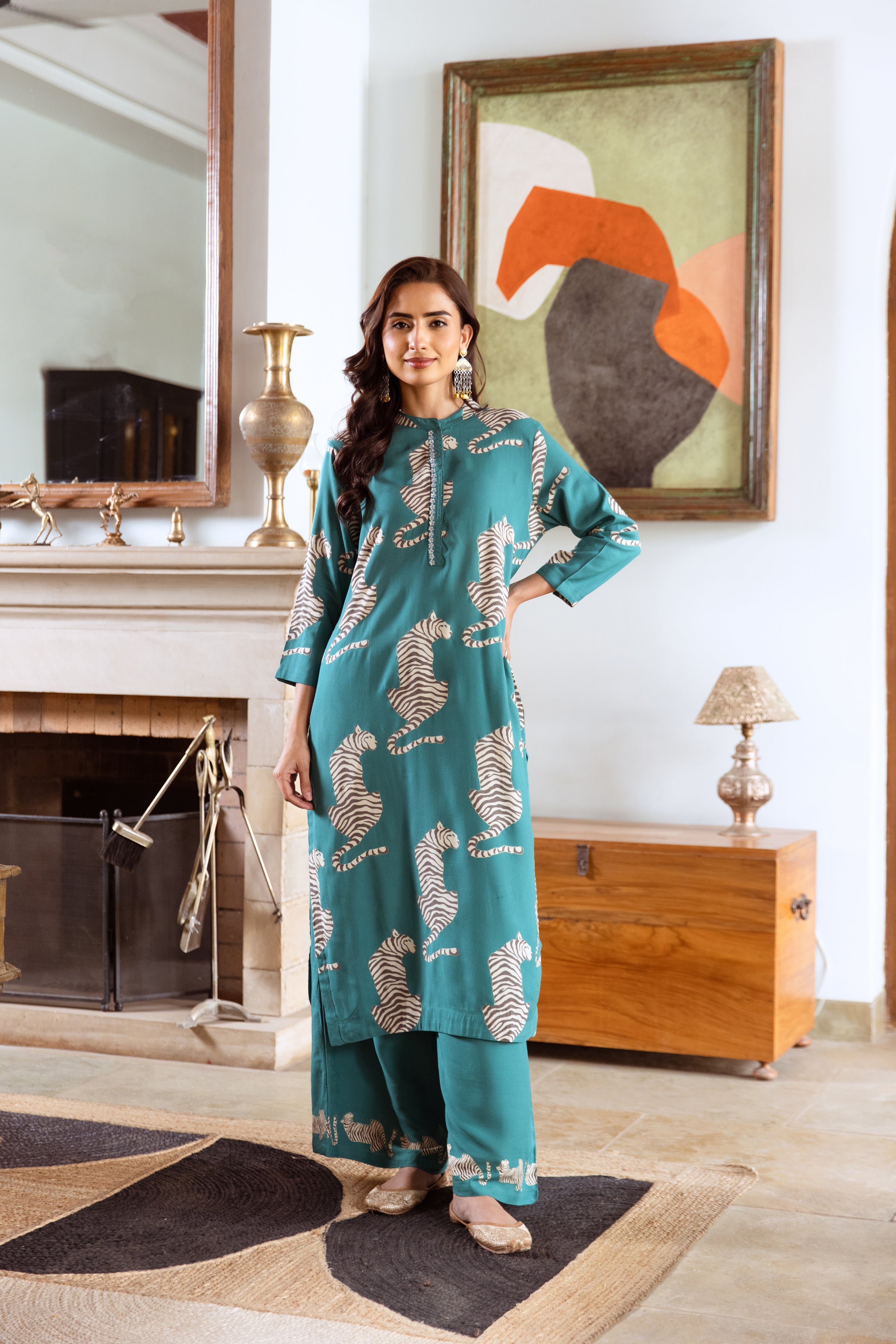 Women's Green Fusion Regular Fit Printed Three Quarter Sleeves Kurtas Sets