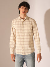 Men's White Casual Regular Fit Checked Full Sleeves Shirt