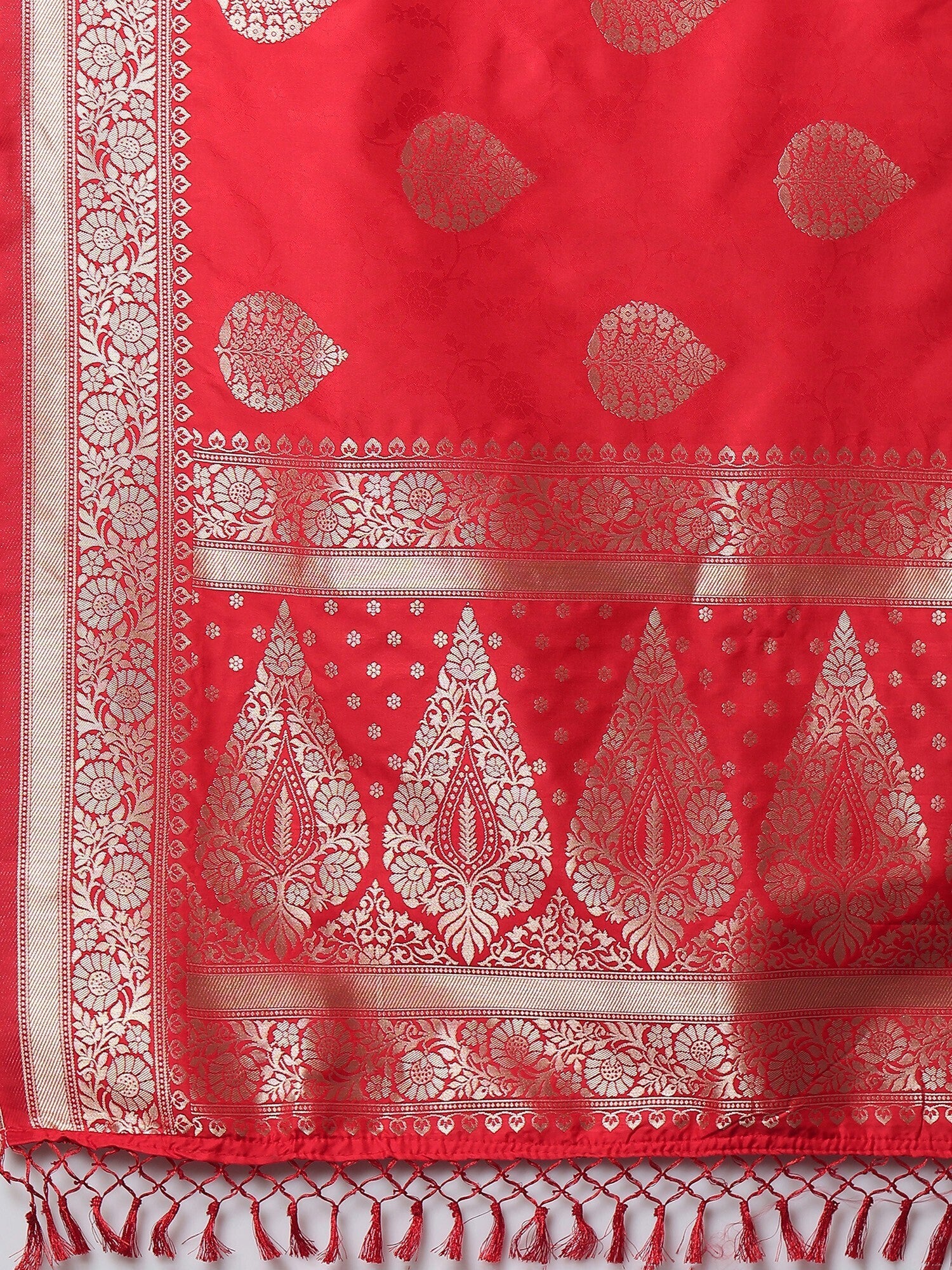Women's Silk Blend Red Woven Design Celebrity Saree with Blouse Piece
