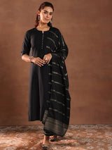 Women's Black Solid Straight Kurta and Solid Trouser with Self Design Dupatta