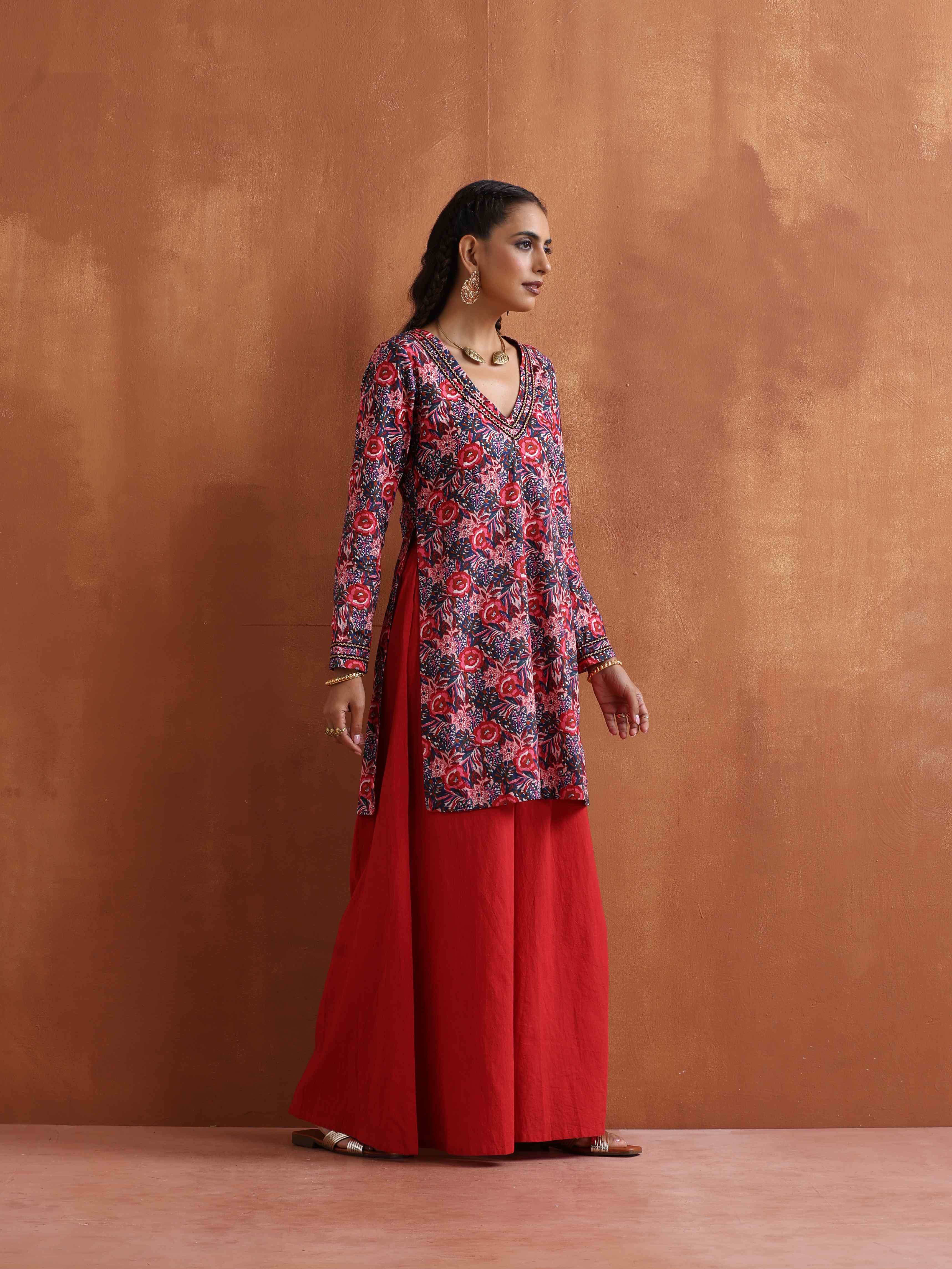 Women's Pink Festive Printed Kurta Set