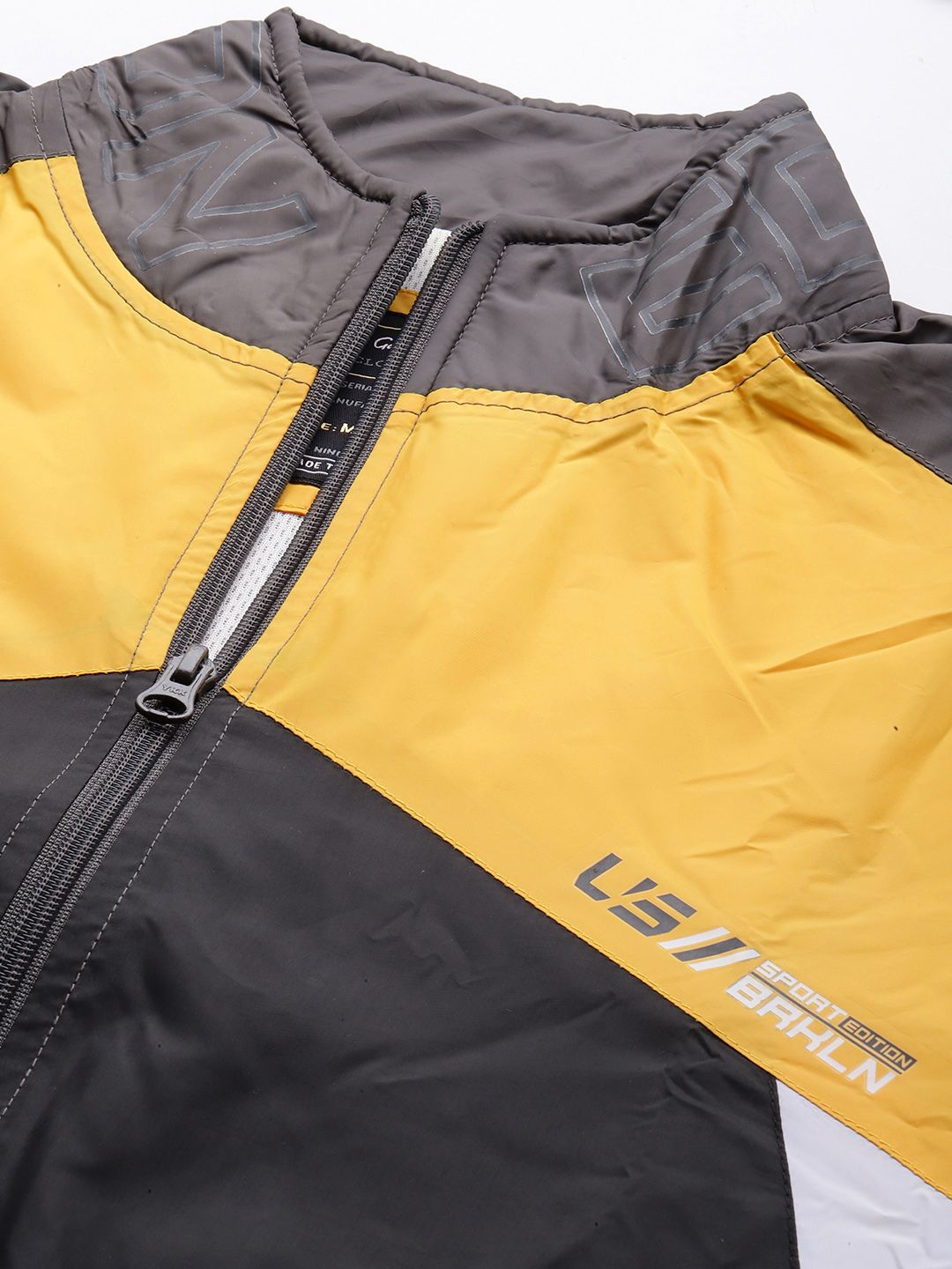 Men's Grey Colorblocked Casual Jacket