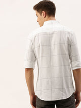 Men's Slim Fit Checkered Full Sleeves Spread Collar Casual Shirt
