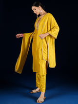 Women's Yellow Vichitra Bead Embellished Round Neck Kurta Set
