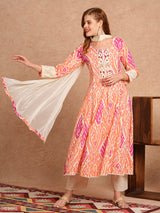 Women's Pink Festive Ethnic Motifs Three-Quarter Sleeves Kurta Sets