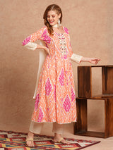 Women's Pink Festive Ethnic Motifs Three-Quarter Sleeves Kurta Sets