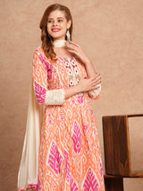 Women's Pink Festive Ethnic Motifs Three-Quarter Sleeves Kurta Sets