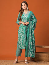 Women's Green Festive Abstract Three-Quarter Sleeves Kurta Sets
