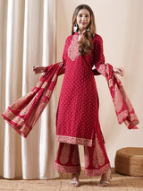Women's Red Festive Ethnic Motifs Three-Quarter Sleeves Kurta Sets
