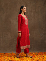 Women's Pink Silk Blend Embroidered Kurta & Silk Blend Solid Trousers with Pink Embroidered Dupatta