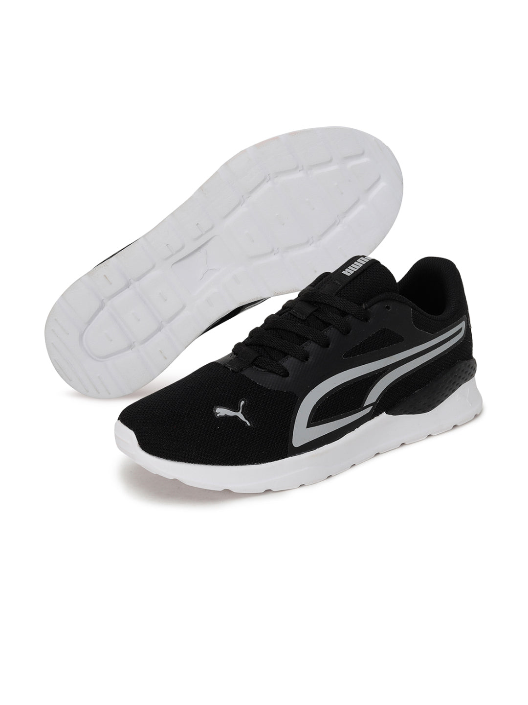 Men's Black Casual Armour V2 Sneaker