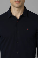 Men's Navy Casual Solid Slim Fit Full Sleeves Shirt