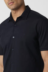 Men's Navy Casual Slim Fit Solid Half Sleeves Shirt