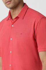 Men's Pink Casual Slim Fit Solid Half Sleeves Shirt