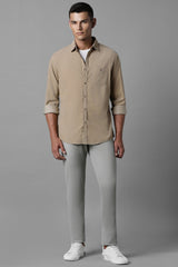 Men's Beige Casual Solid Slim Fit Full Sleeves Shirt