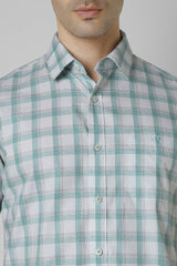 Men's Green Casual Slim Fit Checked Half Sleeves Shirt