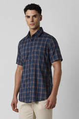 Men's Navy Casual Slim Fit Checked Half Sleeves Shirt
