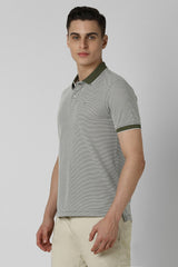 Men's Green Casual Regular Fit Solid Half Sleeves Polo Tshirt