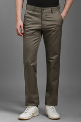 Men's Brown Casual Solid Slim Fit Trouser