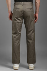 Men's Brown Casual Solid Slim Fit Trouser