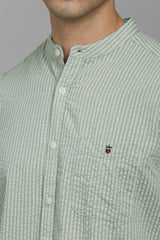 Men's Green Casual Solid Slim Fit Full Sleeves Shirt