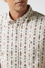 Men's Beige Casual Printed Slim Fit Half Sleeves Shirt