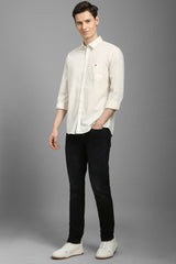 Men's Beige Casual Solid Slim Fit Full Sleeves Shirt