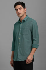 Men's Green Casual Solid Slim Fit Full Sleeves Shirt
